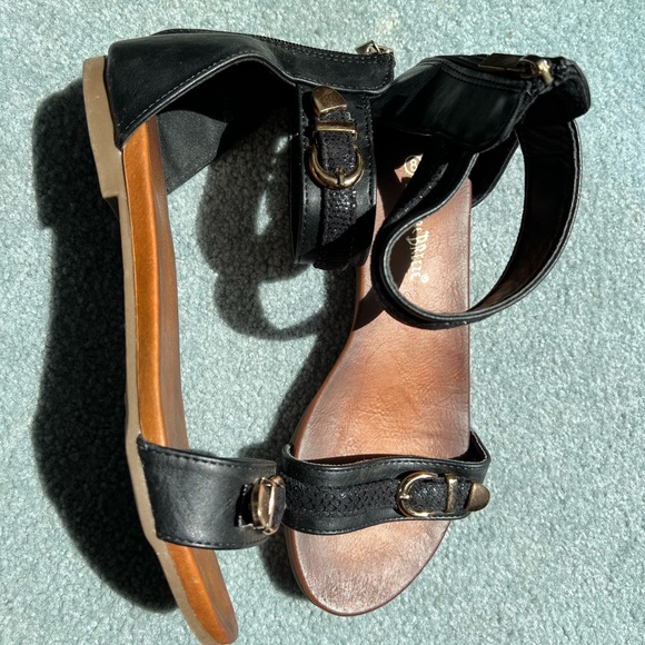 Nature Breeze – Amazon Flat Sandal Zipper-back - Picture 6 of 8